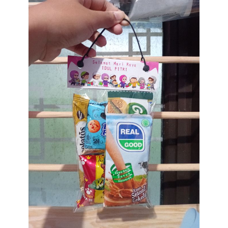 

Mini hampes lebaran minimal pembelian 10pcs