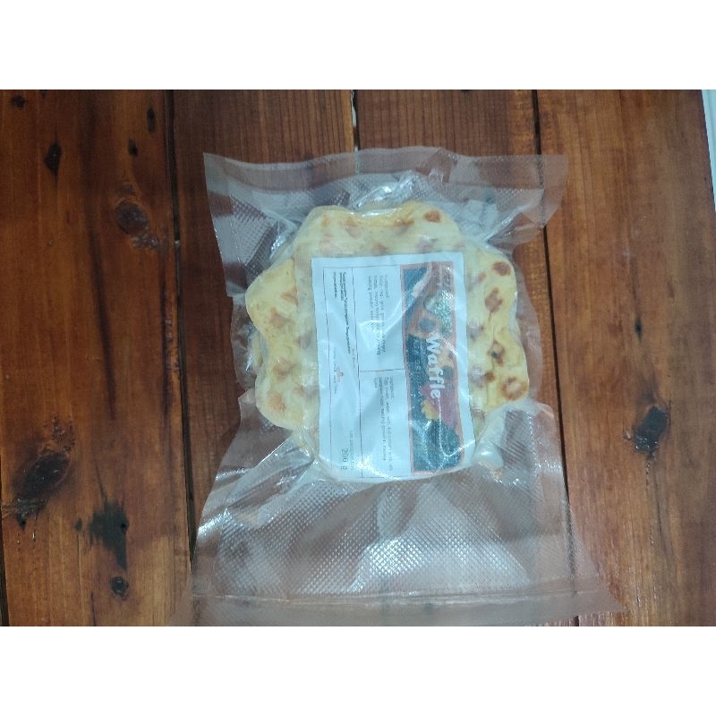 Waffle Frozen Ready to Eat isi 2 loyang plus topping