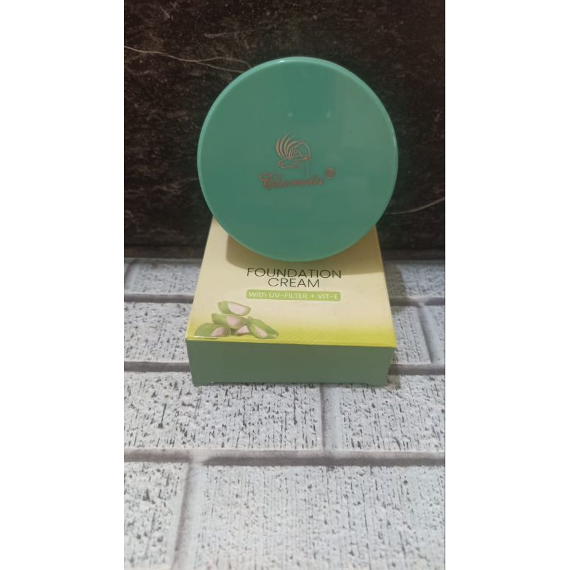 CLARESTA Foundation Cream