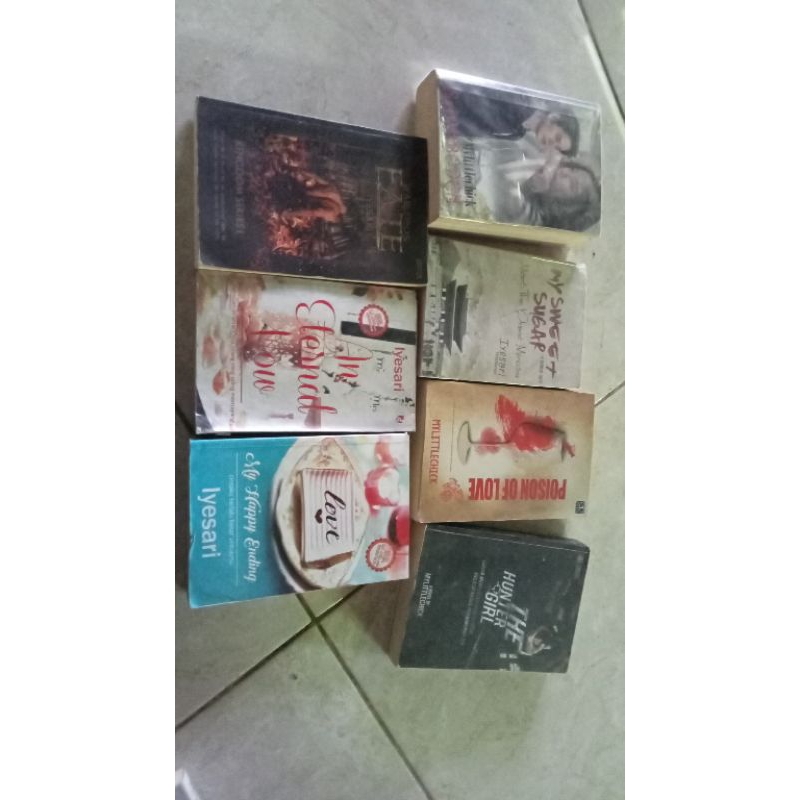 Novel by Iyesari My littlechick preloved