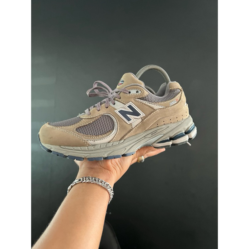NB 2002R