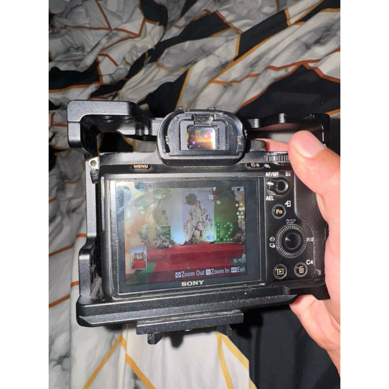 Kamera SONY A7 mark II + Lensa Sigma 35mm