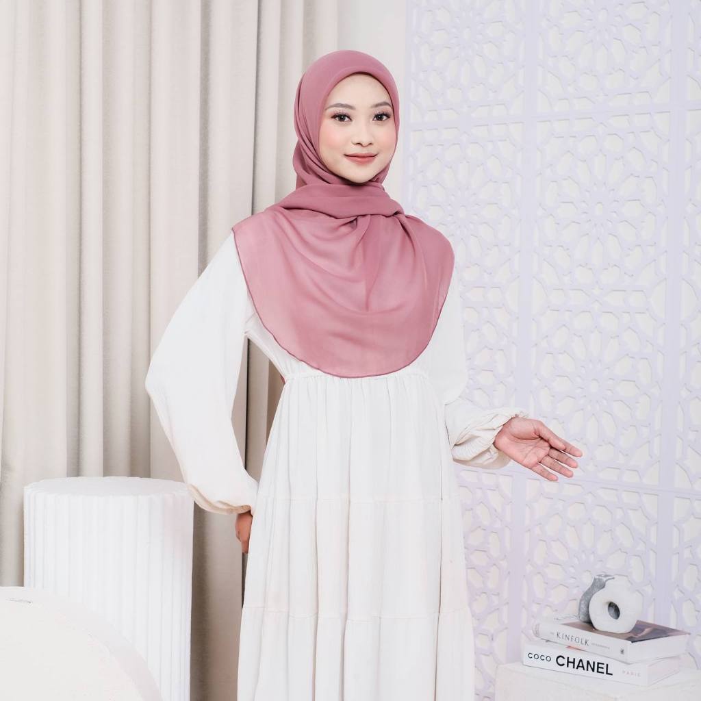 Hijab Oval / Segi empat Oval by Amerta Elegance