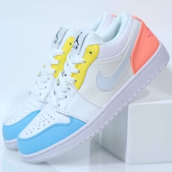 shoes wanita Nik3 Air Jor 1 Low My First Coach Code: DJ6909 100