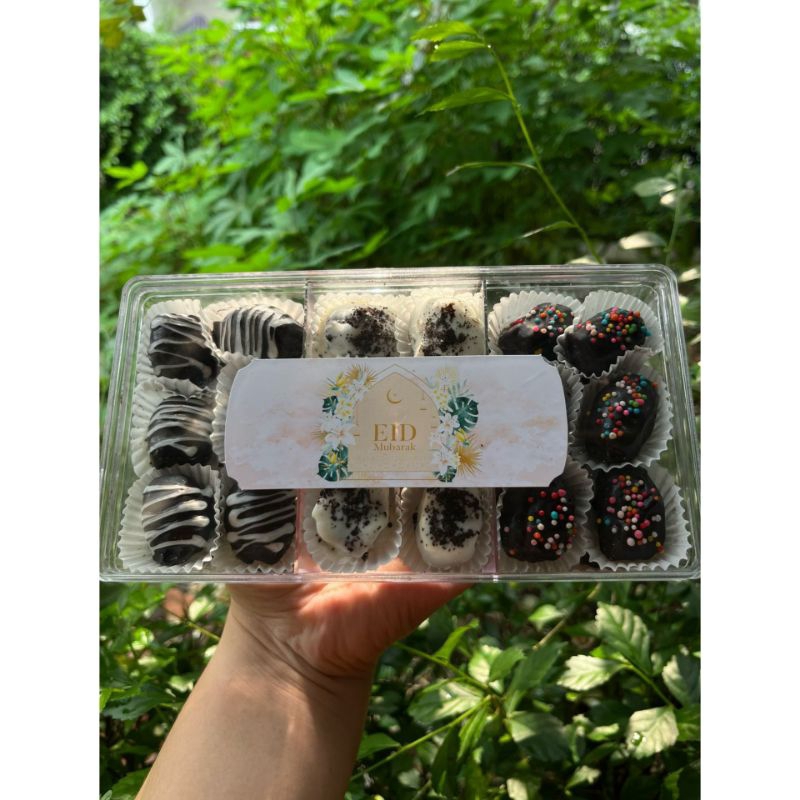 

Kurma Coklat Isi Premium 500 gr