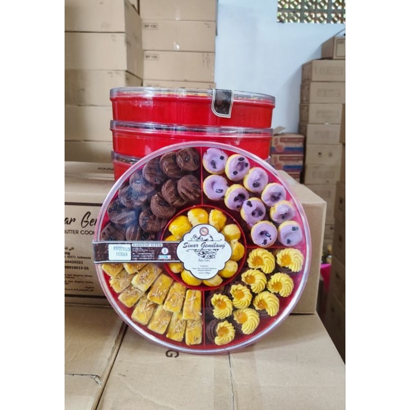 

KUE KERING SINAR GEMILANG TOPLES KOMBINASI SUPER/KUE LEBARAN/KUE HARI RAYA/NASTAR/HAMPERS LEBARAN