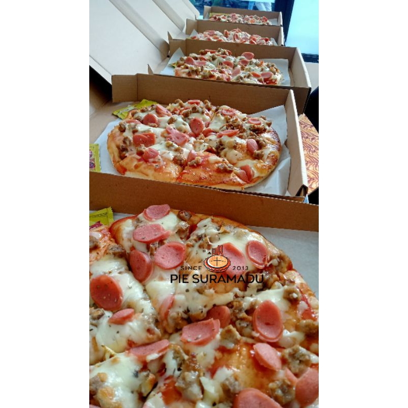 

Pizza Meatlover Mozarella ukuran Medium | by Pie Suramadu
