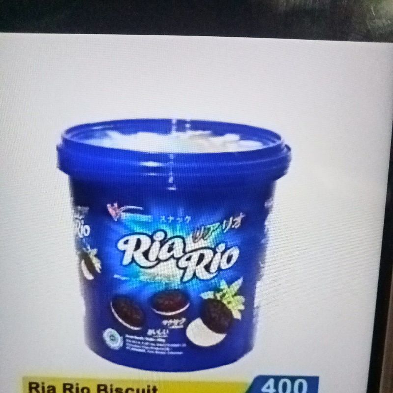 

promo mainan biskuit Rio cream vanila