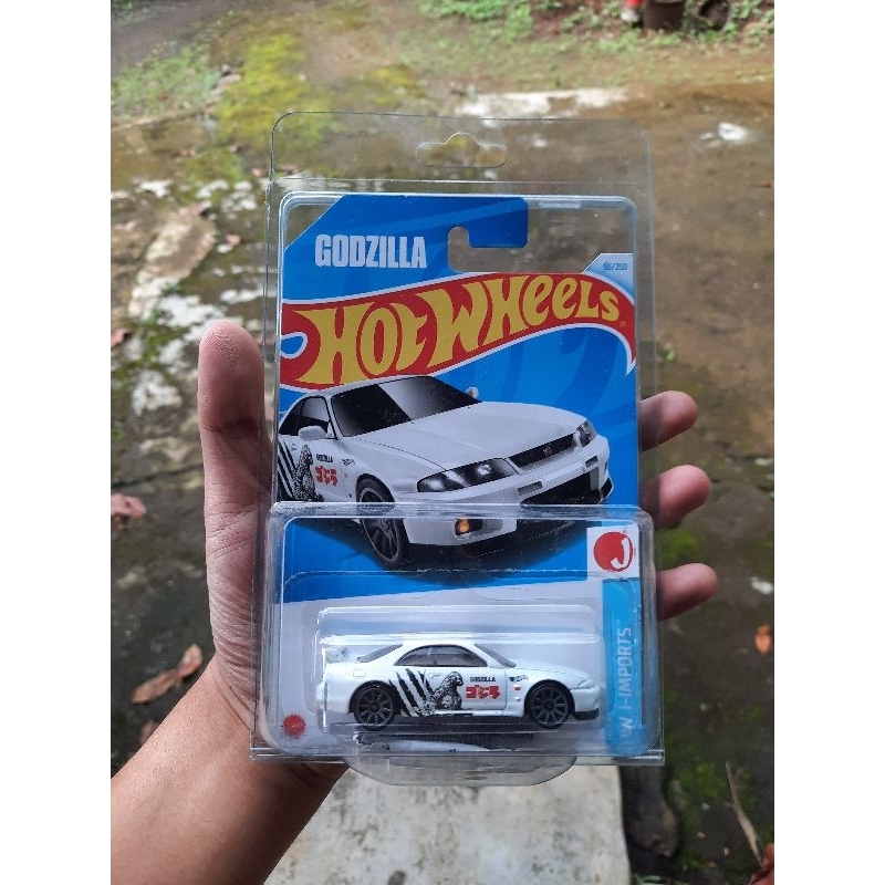 Hotwheels Nissan GTR R33