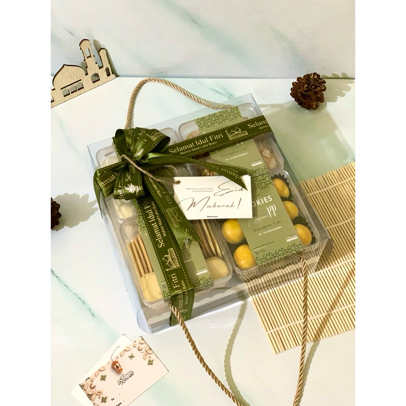 

HAMPERS KUE KERING | HAMPERS LEBARAN | HAMPERS IDUL FITRI | KUE KERING | PARCEL | KUE LEBARAN | PARCEL LEBARAN