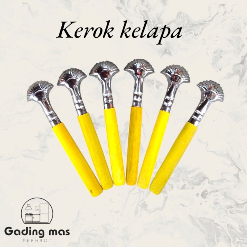 KEROK KELAPA / KEROKAN KELAPA / SERUT KELAPA / SERUTAN KELAPA