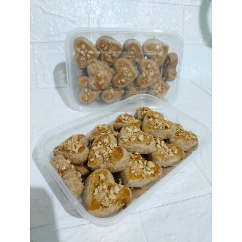 

kue kacang 250 gram