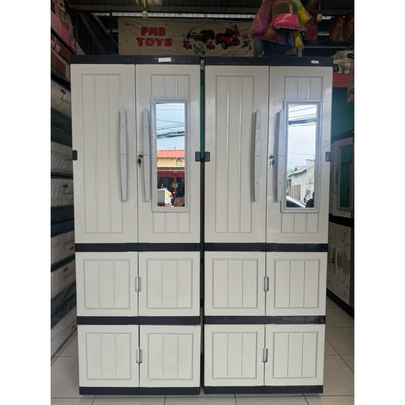 Lemari Plastik 2 Pintu AKAKO JUMBO Rak + Gantungan + Kaca