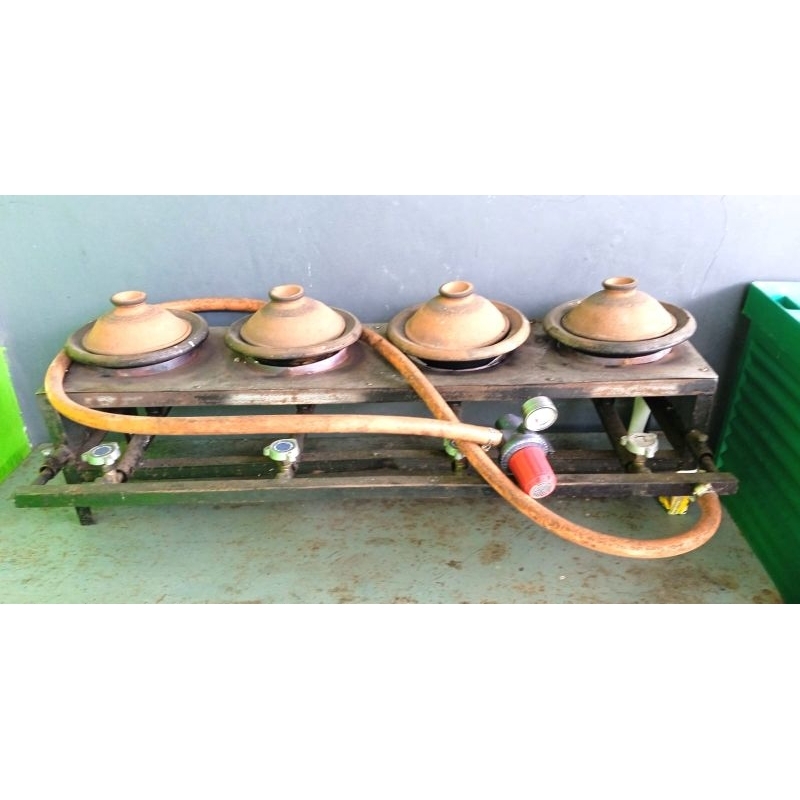 kompor serabi 4 tungku+tempat goreng serabi+regulator nya