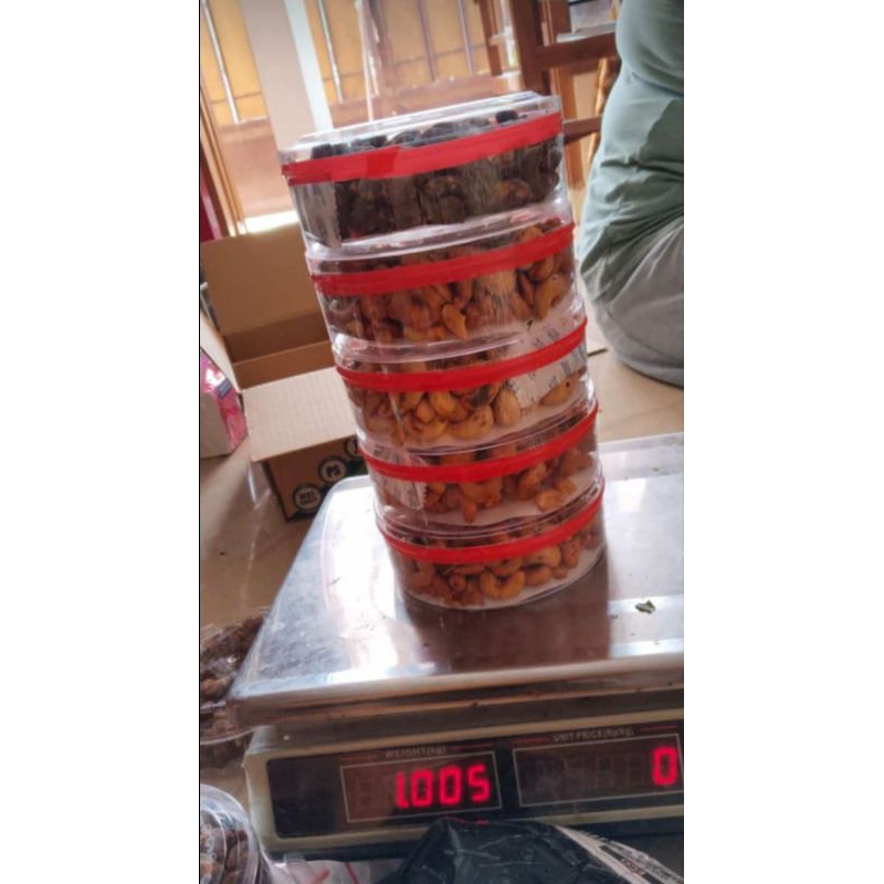 

Mede 5 Toples
