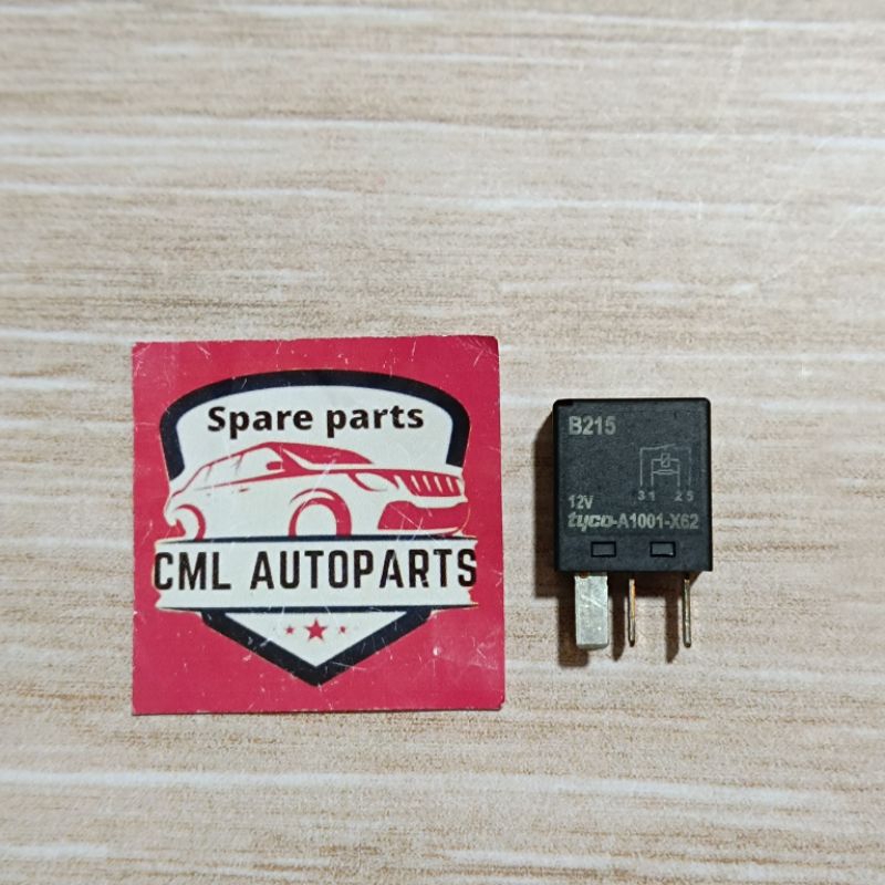 Relay Tyco V23074-A1001-X62 Kaki 4 12 Volt Warna Hitam