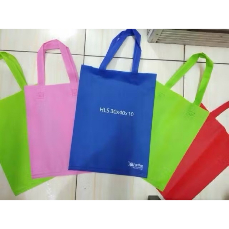 

(ISI 12 PCS) - Goodie Bag Tas Kain Spunbond Handle Tali Ukuran 30x40x8 - Lusinan