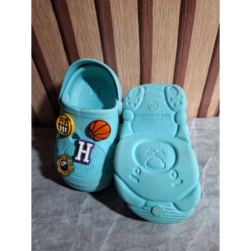 PRELOVED SANDAL BAIM TOSCA ANAK 1th