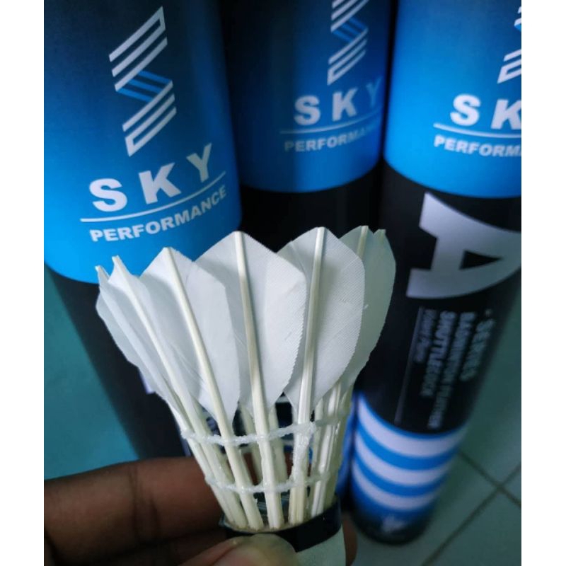 sky shuttlecock biru