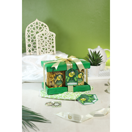 

AMIRA HAMPERS LEBARAN IDUL FITRI CAMCAM MURAH MERIAH MIX 2TOPLES 650ML GOL B