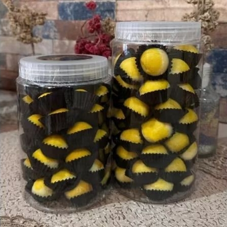 

KUE LEBARAN NASTAR ISI 1300 ML | Banna Foody | Snack Viral