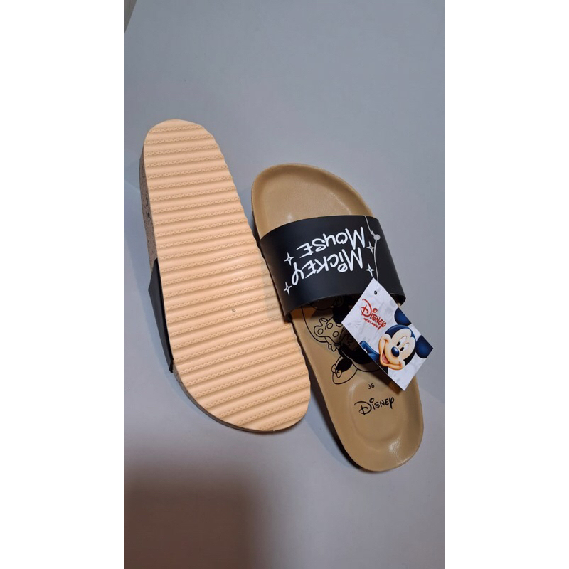 sandal disney wanita