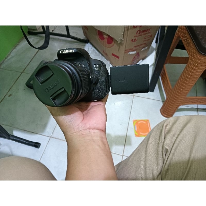 Canon eos 700d