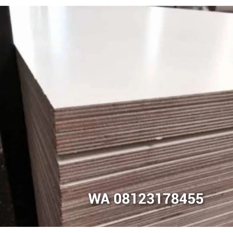 TRIPLEK MELAMIN PUTIH DOFF