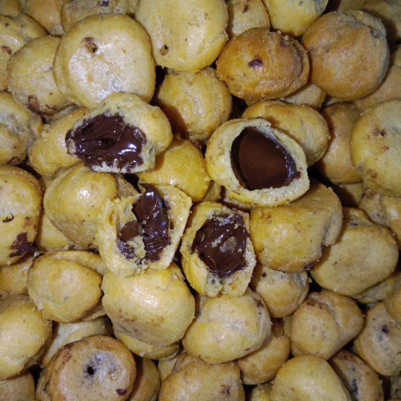 

soes kering isi coklat | susker isi coklat | sus kering coklat | susker coklat | camilan | camilan enak | camilan murah | camilan coklat