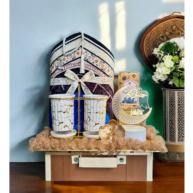 

Eid Hampers Exclusive Parcel Ramadan Lebaran Ready Stock (Parcel H)
