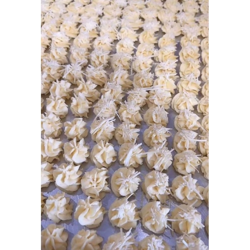 

Kue kering paket lebaran mba aas
