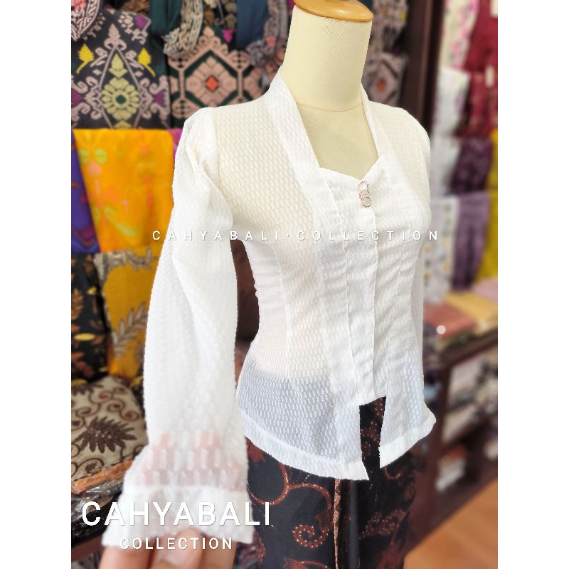 Kebaya Jadi Chiffon Dots white | Kebaya jadi sifon warna putih tangan panjang | Kebaya putih
