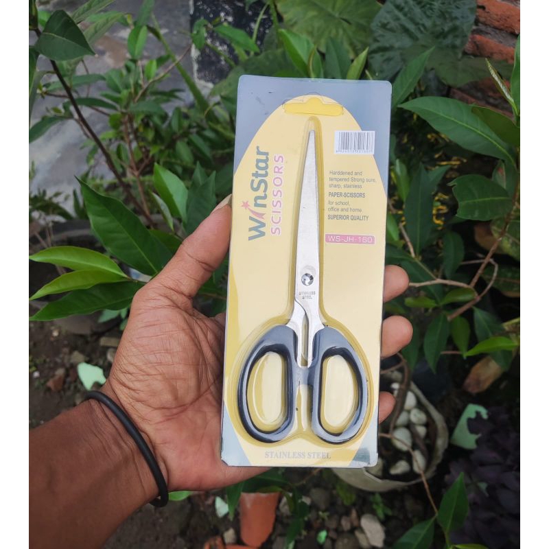

Gunting/Scissors Paper Gunting Kertas Plastik Size :M (Sedang) 16cm Stainless Steel Tajam