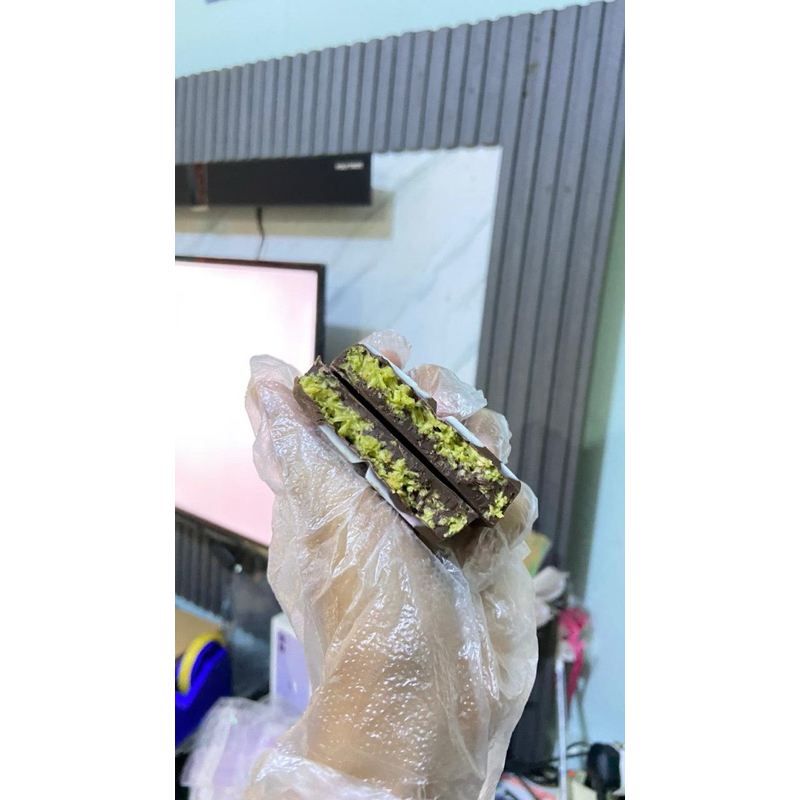 

Pistachio Kunafa Coklat Dubai 80gr