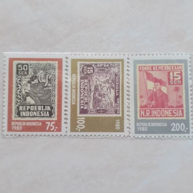 

(A) Perangko Indonesia 35 Tahun Kemerdekaan Tahun 1980 set lengkap - 3pcs