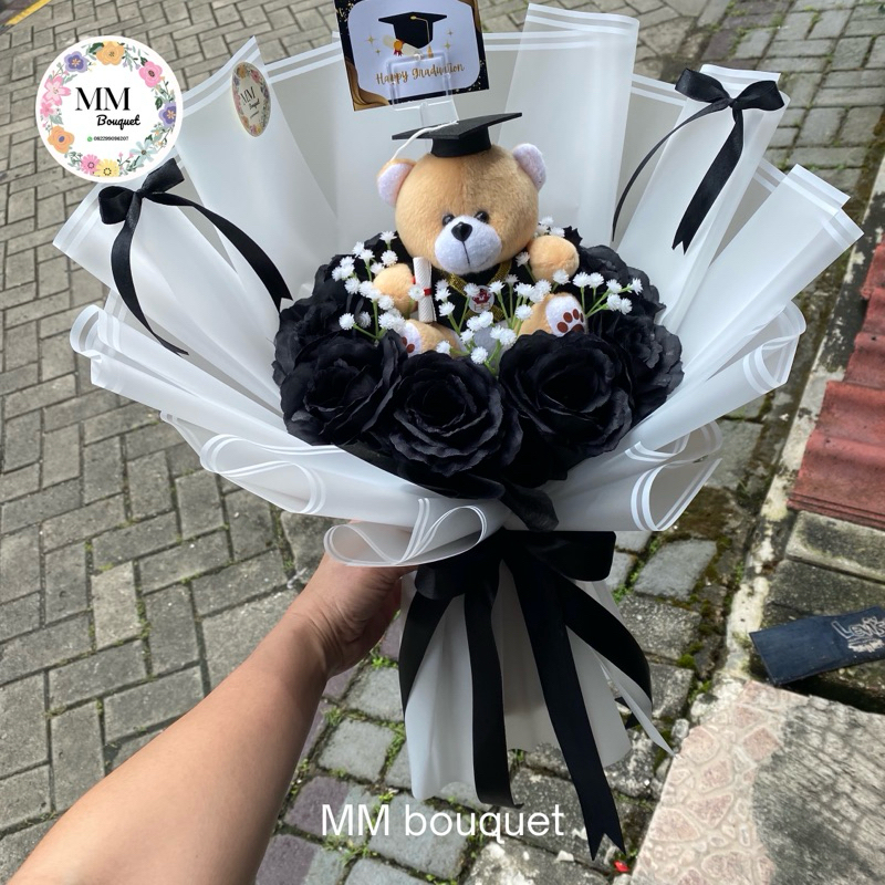 Buket Bunga Boneka Wisuda-Buket Bunga Mawar Hitam Boneka Wisuda-Buket Wisuda