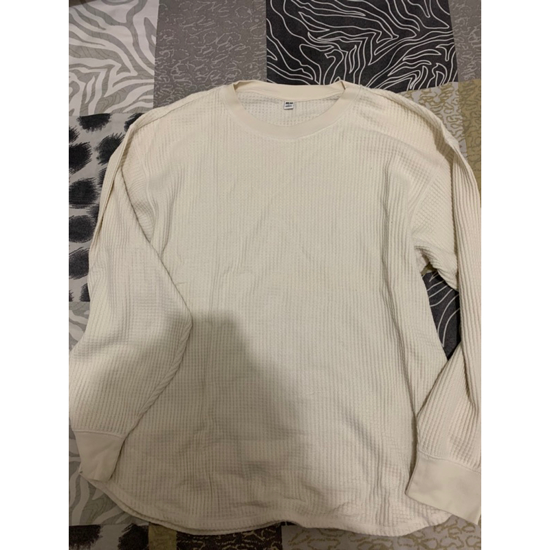 PRELOVED SWEATSHIRT UNIQLO