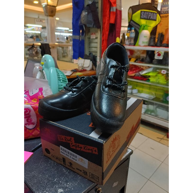Sepatu Safety King's Type KWS 800 X / Sepatu Kerja Pendek Terlaris