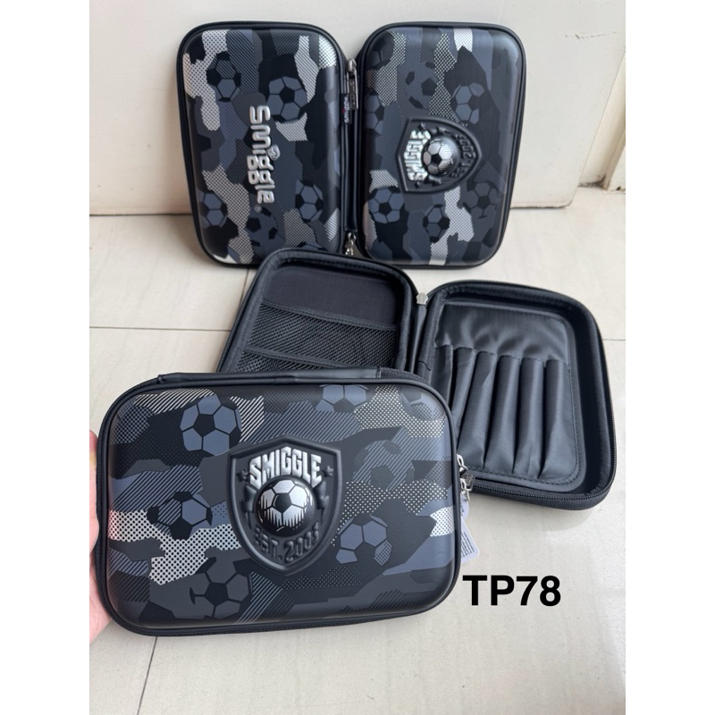 

TEMPAT PENSIL ANAK TP 78 SOC.ARMY BLACK