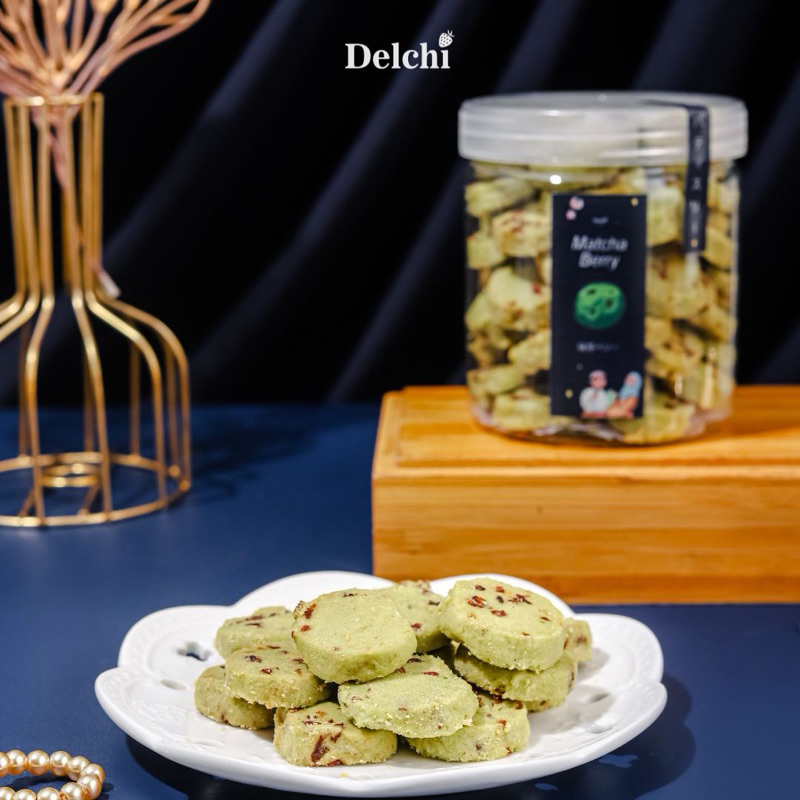 

Matcha Berry Cookies Cookies / Kue kering Delchi Patisserie