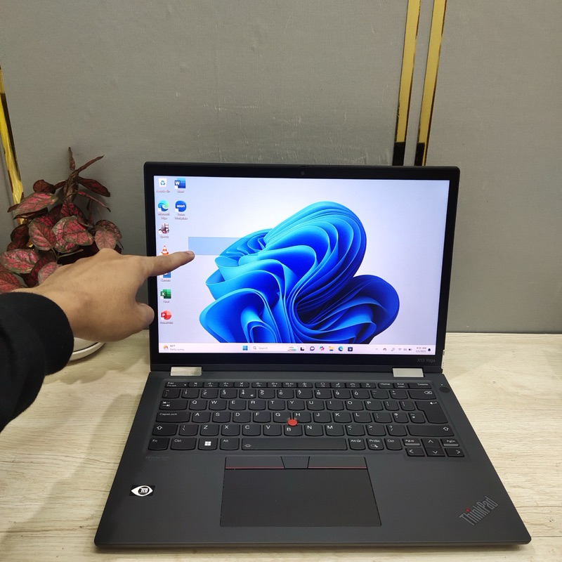 LAPTOP LENOVO THINKPAD YOGA X13 i5 GEN12 RAM 16 GB NVME 4TB SLIM LAYAR 2in1 TOUCHSCREEN PROMO MURAH 