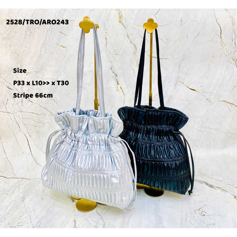 TAS FASHION DUMPLING BAGS / TAS FASHION IMPORT CHINA HIGH QUALITY LOOK A LIKE KWANI BAGS