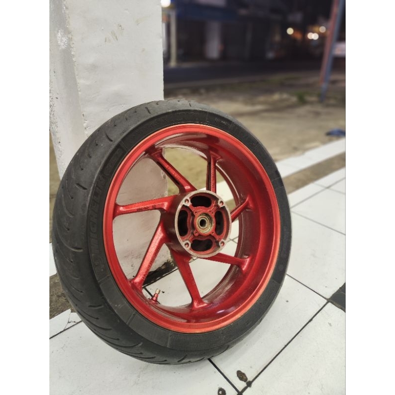 Vlek delkevic size 5.5 & ban michelin 180/55