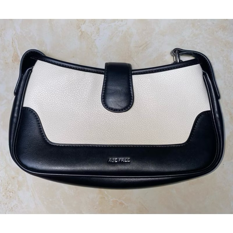 PRELOVED TAS AGE FREE BOLEH NEGO