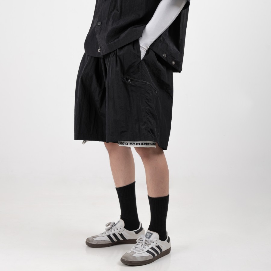 PANTS - NOMADSTUDIO Nylon - Black Rib Nylon Bermuda Short Pants (CELANA)