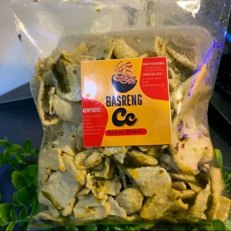 

Basreng koin bumbu chili oil 500gr dengan bumbu dan rasa yang khas untuk cemilan
