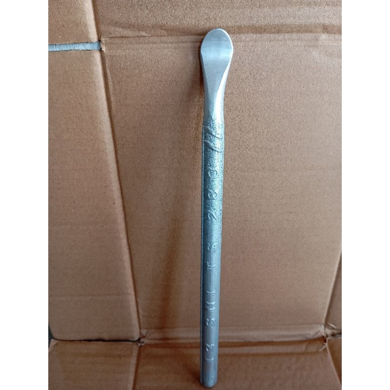 Cukit Ban Motor Bahan Ulir 13mm 1 Biji