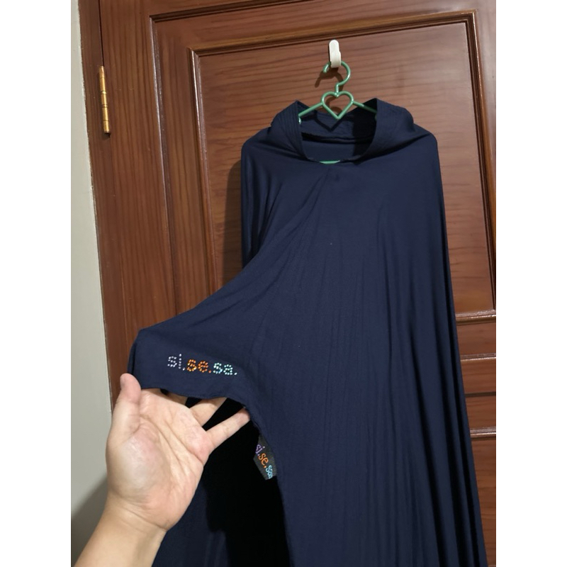 khimar sisesa navy