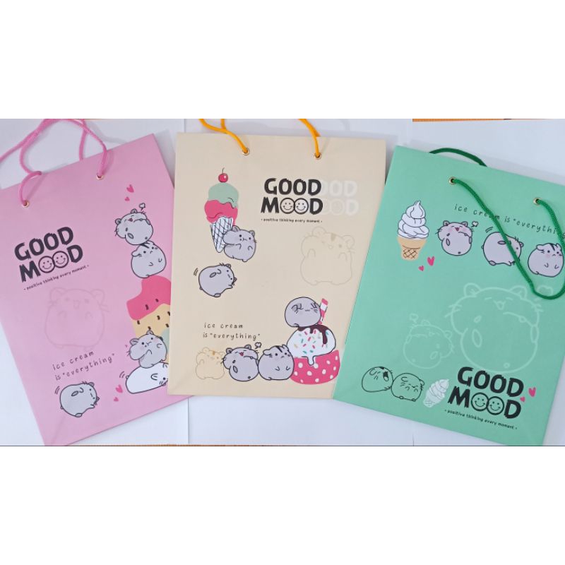 

PAPERBAG MOTIF SEDANG