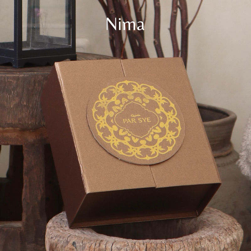 

PAR SYE ⋆ Nima Hampers